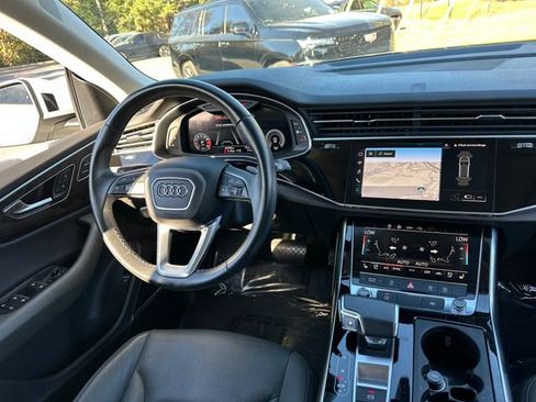Used 2021 Audi Q8 Premium Plus w/ Premium Plus Package image 17