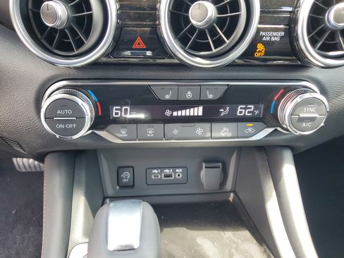 New 2025 Nissan Sentra SR w/ SR Premium Package image 24