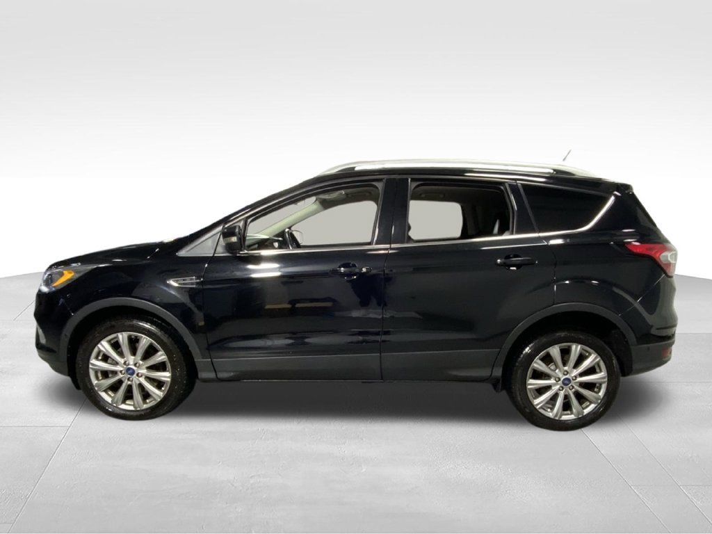 Used 2018 Ford Escape Titanium w/ Ford Safe & Smart Package AWD/4WD image 6