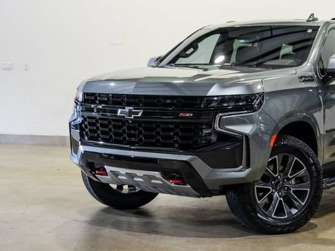 Used 2024 Chevrolet Tahoe Z71 w/ Z71 Off-Road Package AWD/4WD image 16