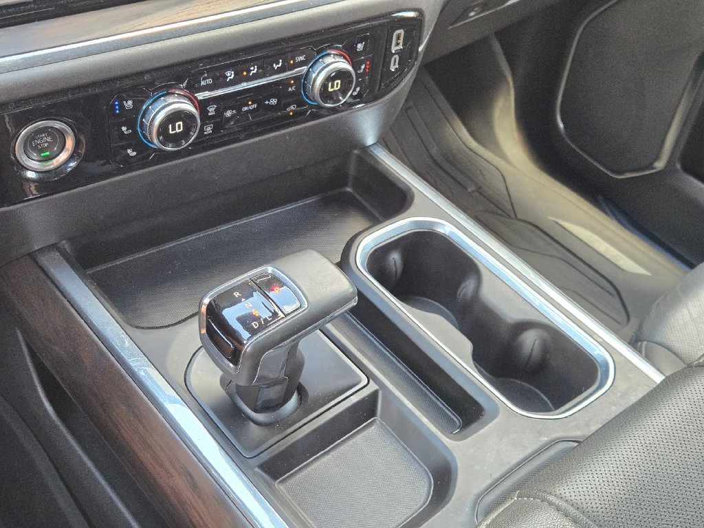 Used 2024 GMC Sierra 1500 SLT AWD/4WD image 31