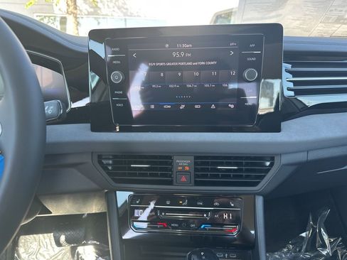 New 2026 Volkswagen Jetta SE image 16