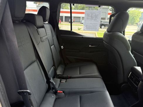 Used 2025 Lexus GX 550 AWD/4WD image 44