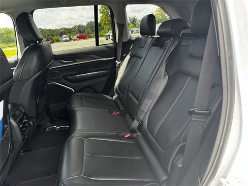 Used 2023 Jeep Grand Cherokee 4WD 4xe image 20