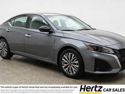 Used 2025 Nissan Altima 2.5 SV