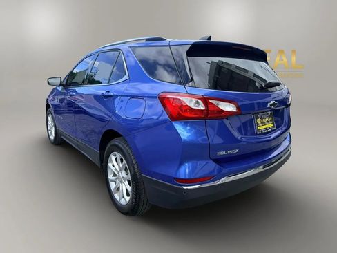 Used 2019 Chevrolet Equinox LT w/ Sun & Navigation Package AWD/4WD image 4
