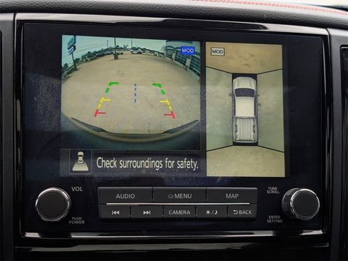 Used 2024 Nissan Titan PRO-4X w/ Pro-4x Convenience Package image 23