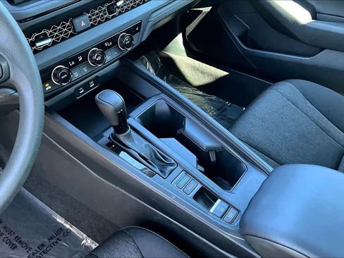 Used 2024 Honda Accord EX image 15