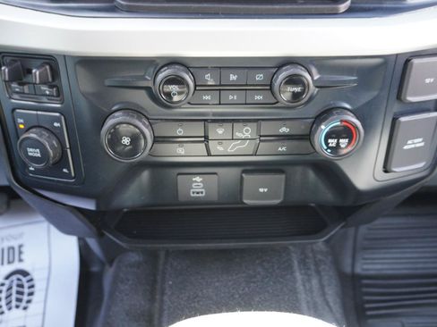 Used 2023 Ford F250 XLT w/ FX4 Off-Road Package AWD/4WD image 16