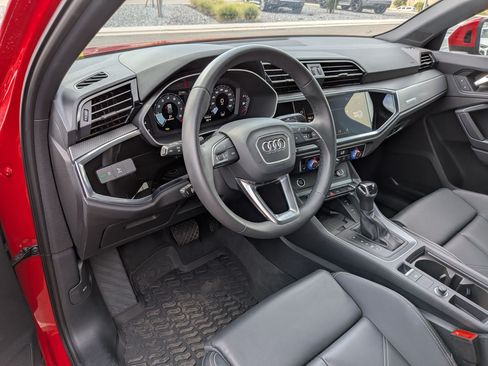 Certified 2025 Audi Q3 2.0T Premium w/ Convenience Package AWD/4WD image 14