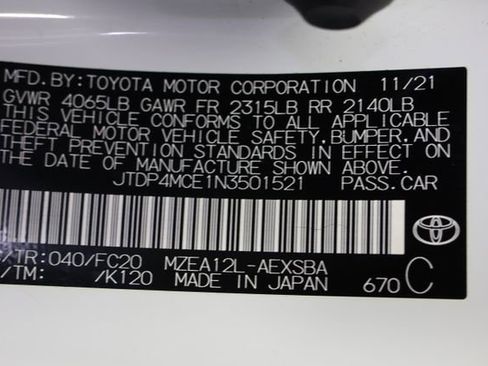 Used 2022 Toyota Corolla SE w/ SE Premium Package image 27
