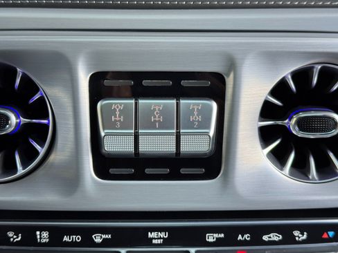 Used 2022 Mercedes-Benz G 63 AMG Squared image 34