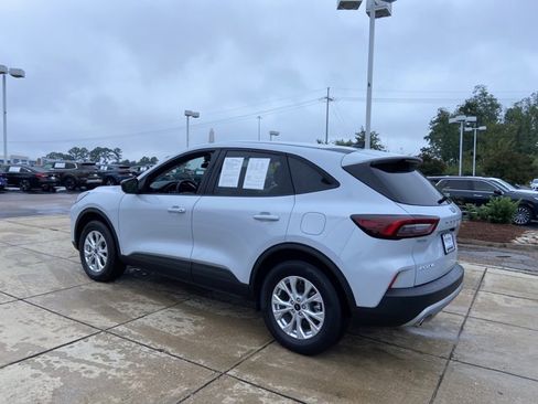 Used 2025 Ford Escape Active image 7