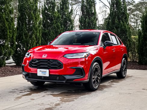 Certified 2026 Honda HR-V Sport image 5