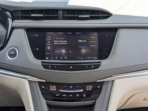 Used 2020 Cadillac XT5 Premium Luxury FWD image 20