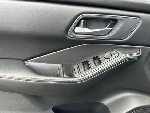 New 2026 Nissan Rogue SV image 12