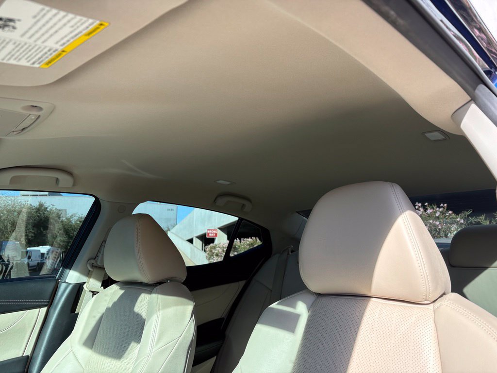 Used 2022 Nissan Maxima SV w/ Floor Mat Group FWD image 10