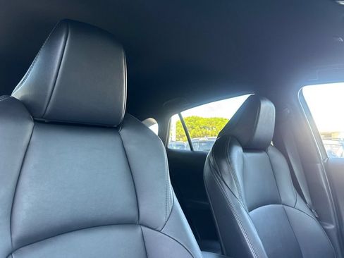 Certified 2023 Toyota Venza Nightshade AWD/4WD image 16