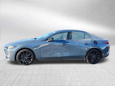 Used 2024 MAZDA MAZDA3 s image 4