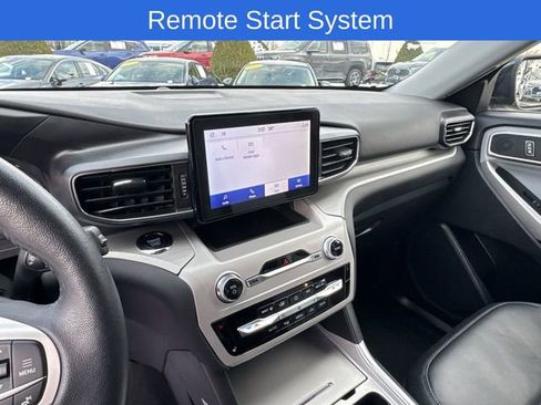 Used 2023 Ford Explorer XLT w/ Equipment Group 202A image 22