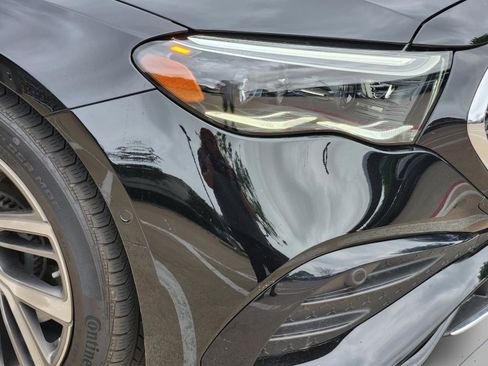 Used 2025 Mercedes-Benz E 350 4MATIC Sedan image 27