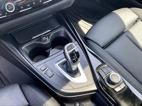 Used 2017 BMW 230i Coupe RWD image 15