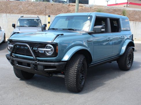 Used 2023 Ford Bronco Wildtrak AWD/4WD image 9