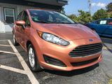 Used 2017 Ford Fiesta SE image 2