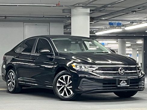 Certified 2023 Volkswagen Jetta S image 2