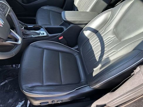 Used 2024 Buick Encore GX Avenir w/ Avenir Convenience Package image 15