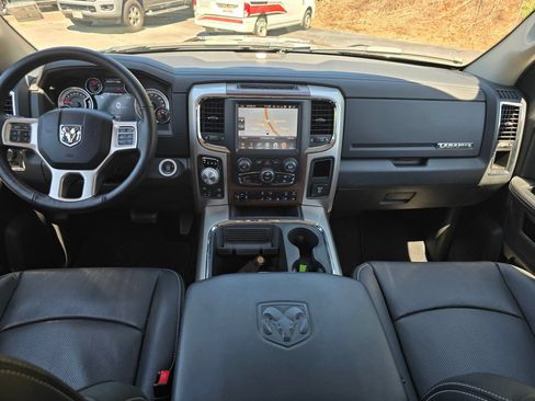 Used 2016 RAM 1500 Laramie w/ Convenience Group AWD/4WD image 5
