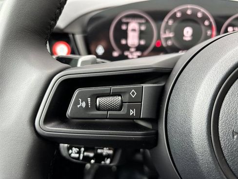 Certified 2026 Porsche Cayenne AWD/4WD image 15