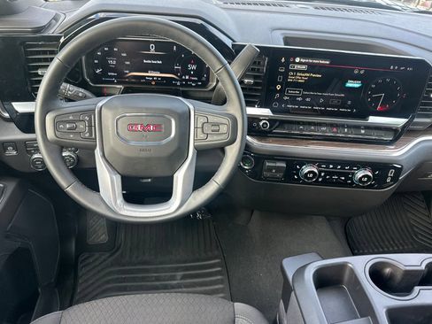 Used 2026 GMC Sierra 1500 Elevation AWD/4WD image 16