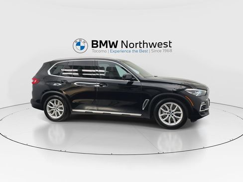 Used 2021 BMW X5 xDrive45e w/ Premium Package image 5