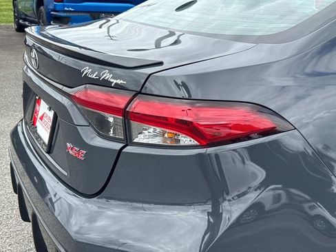 Used 2024 Toyota Corolla XSE FWD image 12