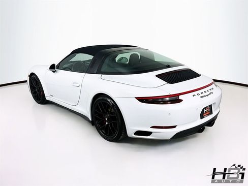 Used 2019 Porsche 911 Targa 4 GTS AWD/4WD image 8