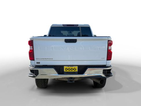 Used 2023 Chevrolet Silverado 2500 LT w/ Convenience Package image 4
