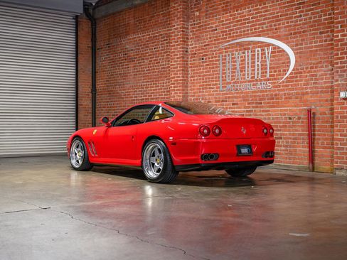 Used 1999 Ferrari 550 Maranello Coupe image 3