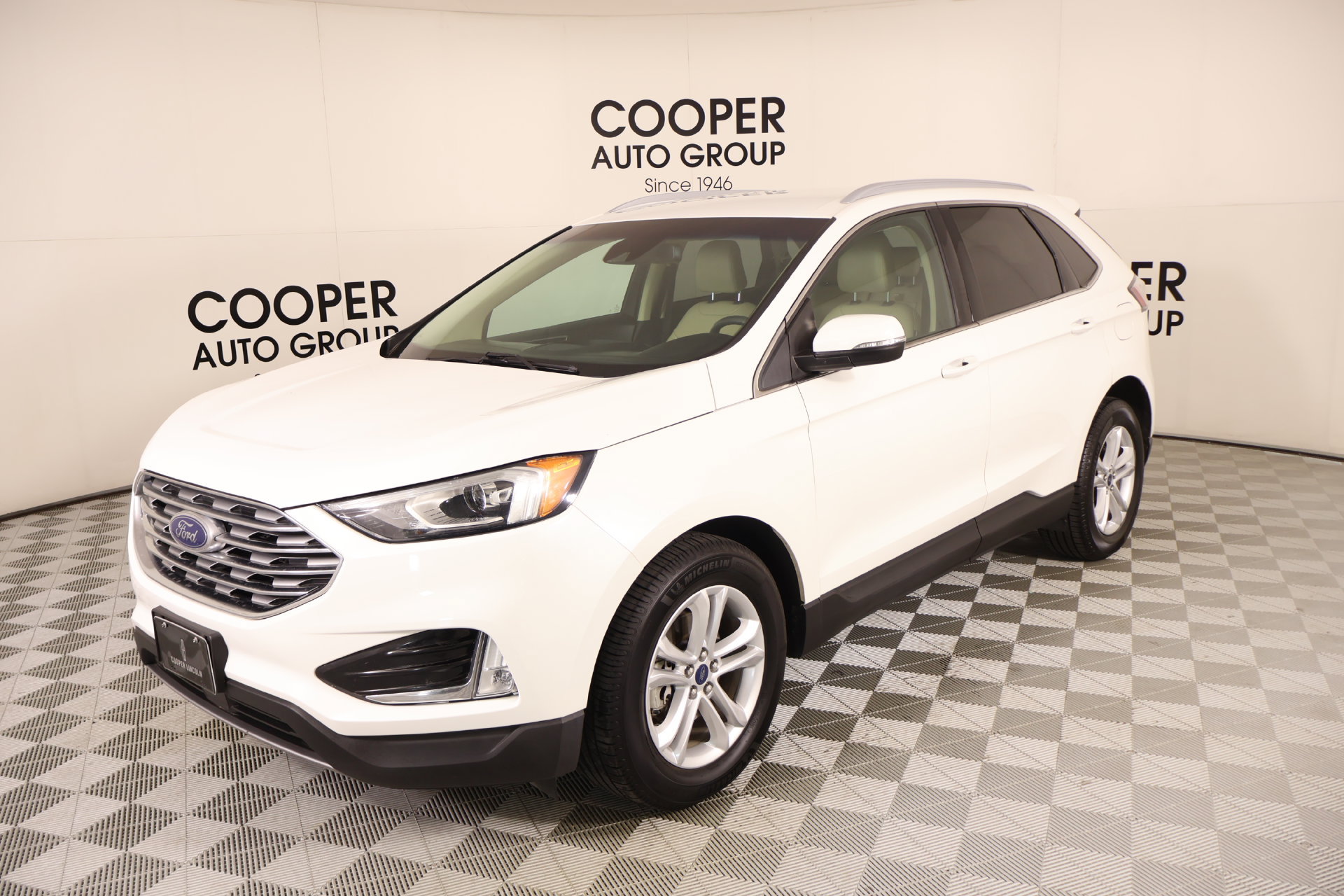 Used 2020 Ford Edge SEL w/ Convenience Package FWD image 11