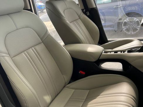 Used 2024 Honda HR-V EX-L image 13