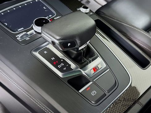 Used 2018 Audi SQ5 Premium Plus w/ S Sport Package image 21