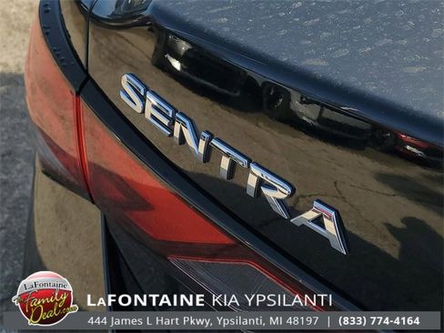 Used 2025 Nissan Sentra SV image 8