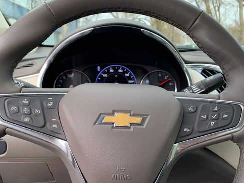 Used 2024 Chevrolet Malibu LT image 28