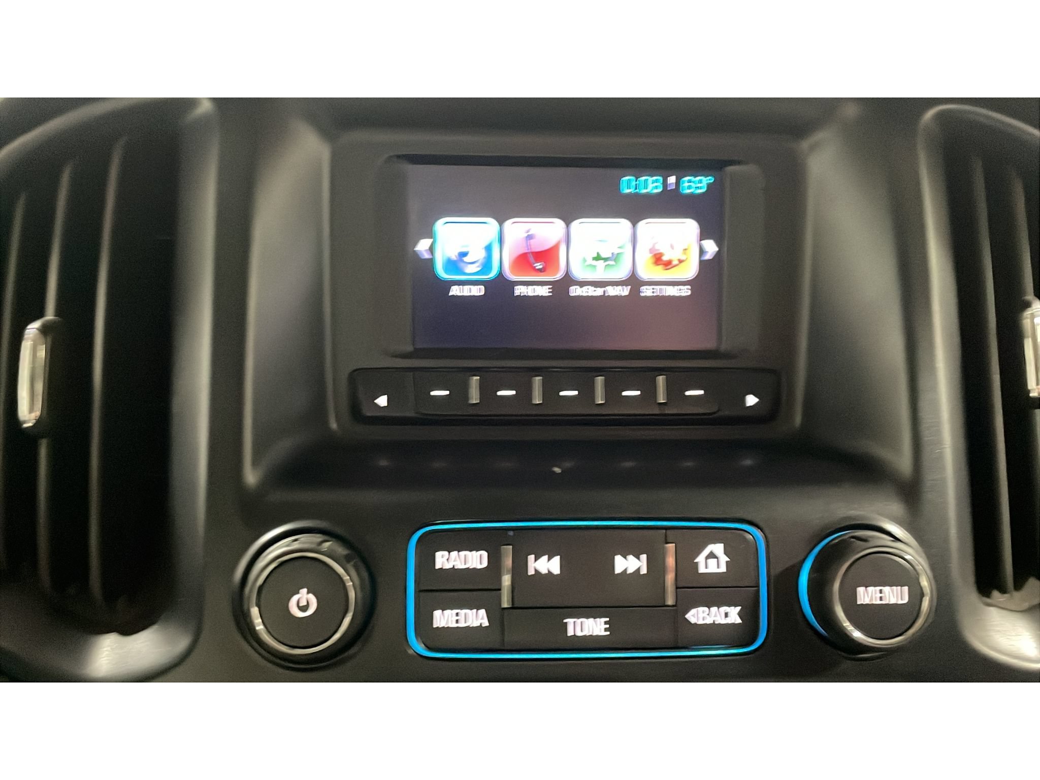 Used 2016 Chevrolet Colorado W/T w/ WT Convenience Package RWD image 12
