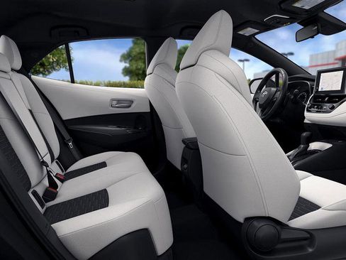 New 2026 Toyota Corolla SE image 3