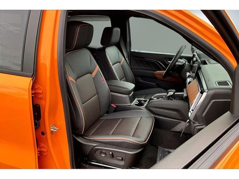 New 2026 GMC Canyon AT4 w/ Technology Plus Package image 11