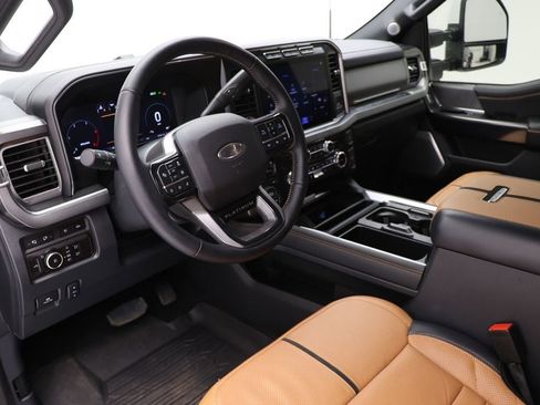 Used 2024 Ford F450 Platinum image 26