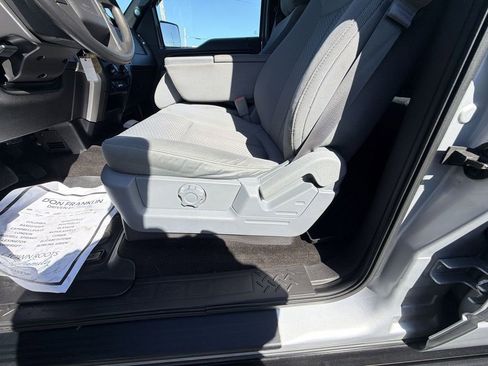 Used 2014 Ford F150 XLT image 18