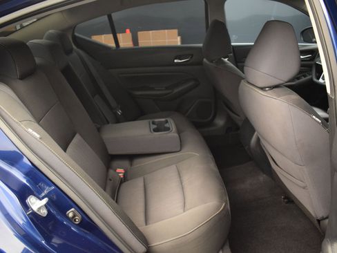 Used 2019 Nissan Altima 2.5 S image 11