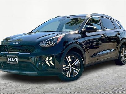 Certified 2022 Kia Niro LXS